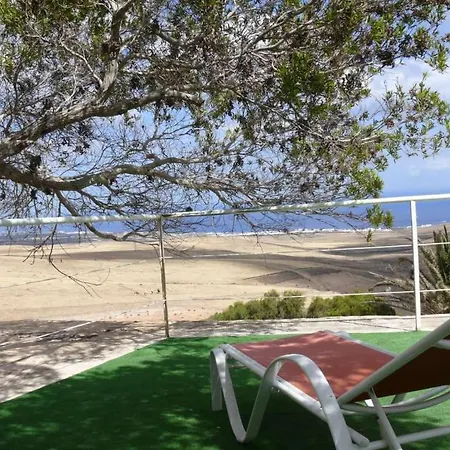 Sleeps 8 Pool Wifi Villa