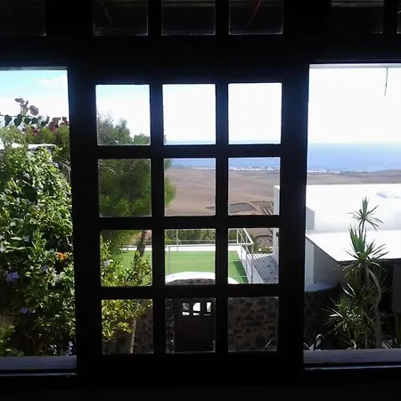 Sleeps 8 Pool Wifi Villa *