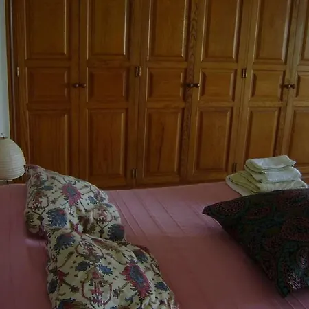 Villa Sleeps 8 Pool Wifi *