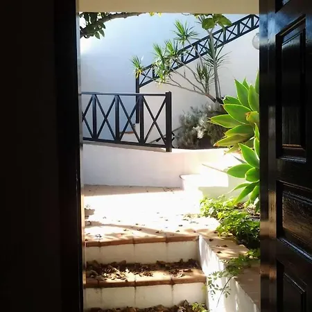 فيلة Sleeps 8 Pool Wifi