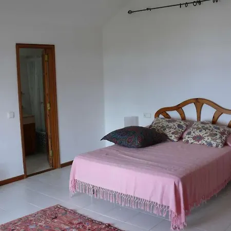 Villa Sleeps 8 Pool Wifi *